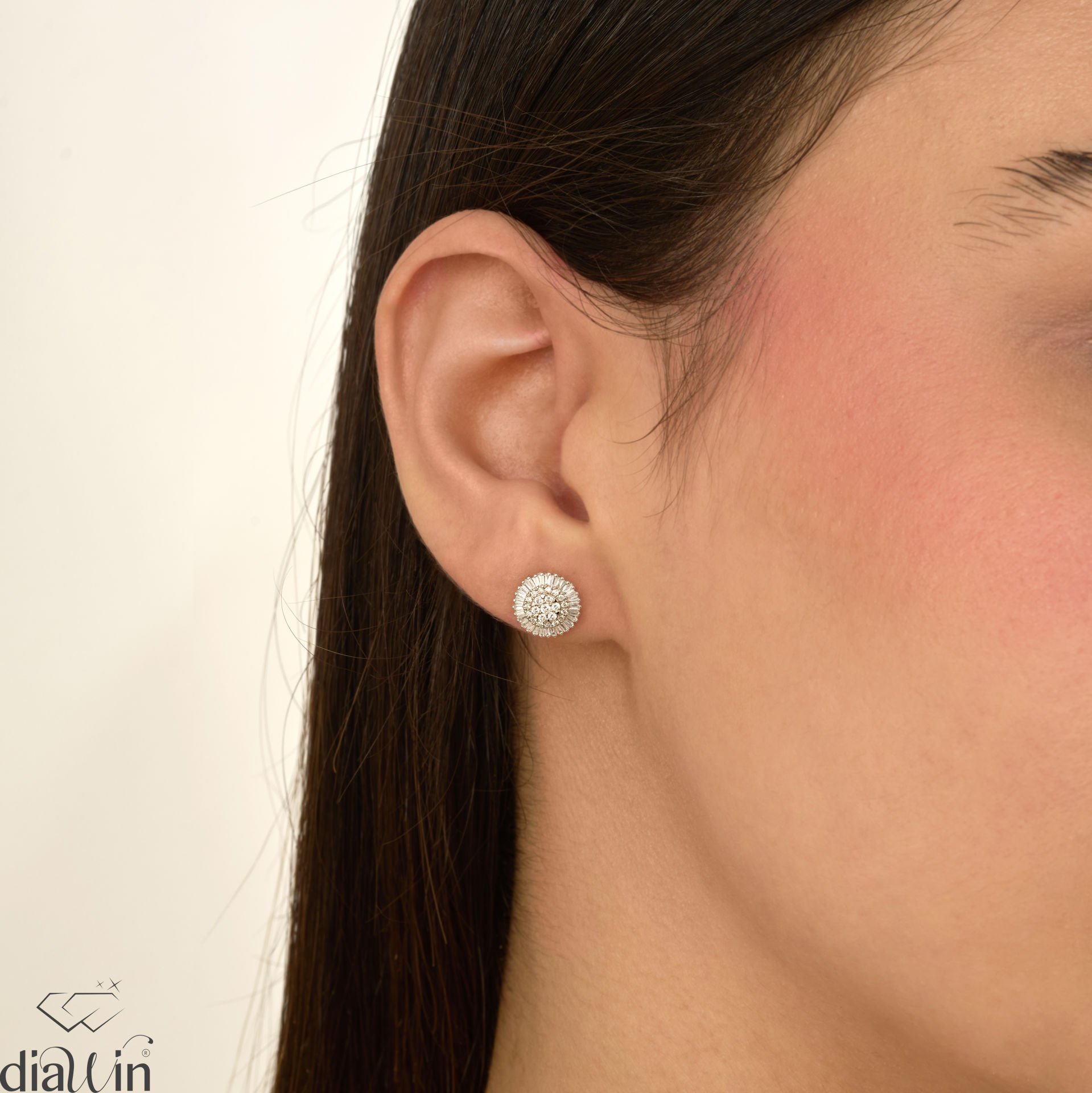 0.47 Karat Güneş Model Baget Dizayn Küpe 14 Ayar Altın