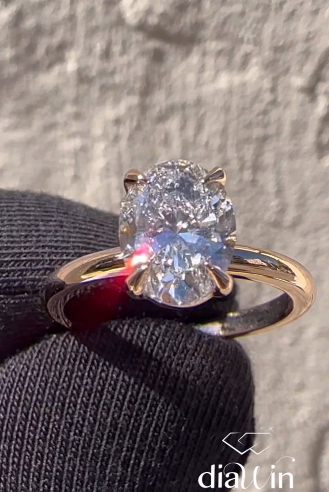 0.40 Karat H SI2 Oval Karat Uluslararası GIA Pırlanta Sertifikalı Oval Kesim Vintage Model Tektaş Yüzük 14 Ayar Altın