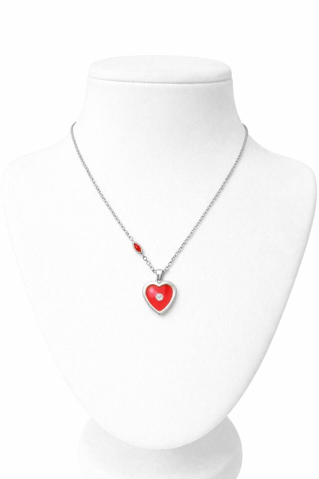 0.23 Karat Kalp Model Pırlanta Yakut Kolye