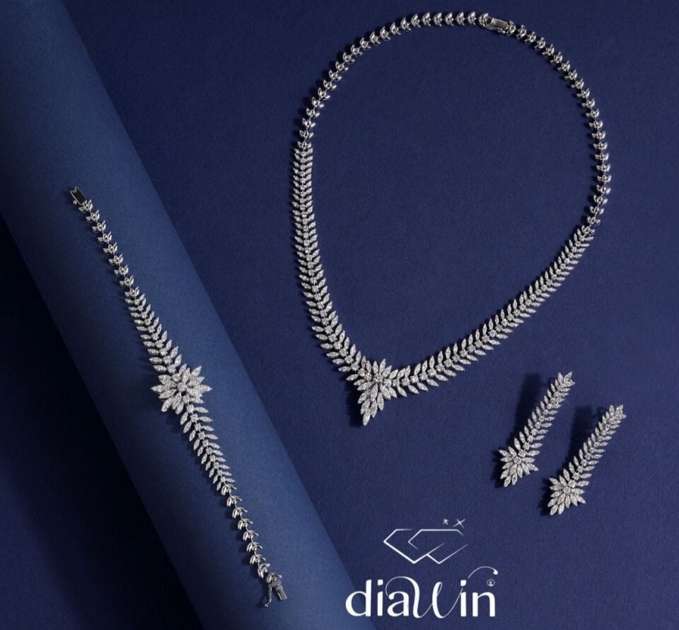 IMPERIA HRD Antwerp Sertifikalı Pırlanta Gerdanlık Küpe Seti