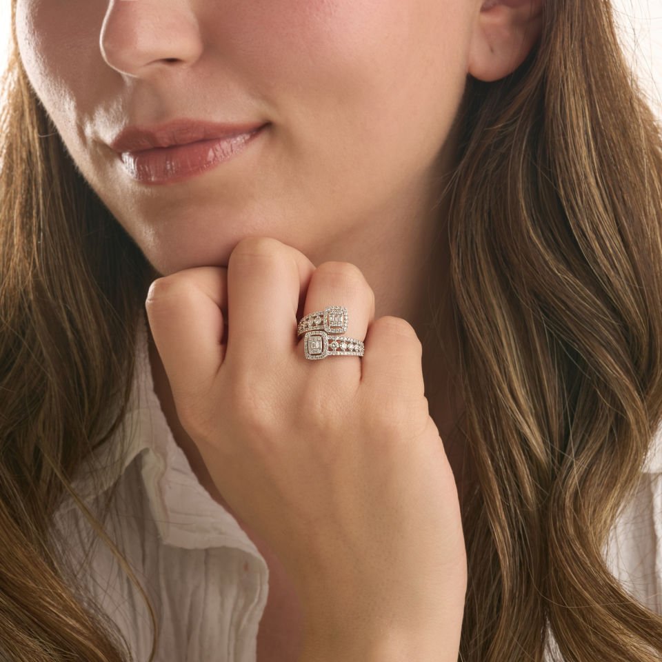 1,01 ct Yin Yang Baget Dizayn Yüzük 14 Ayar Altın