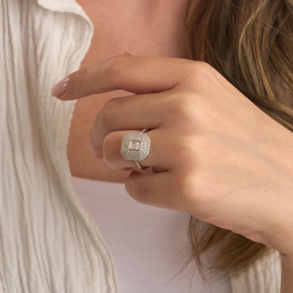 0.70 ct Full Taş Baget Yüzük 14 Ayar Altın