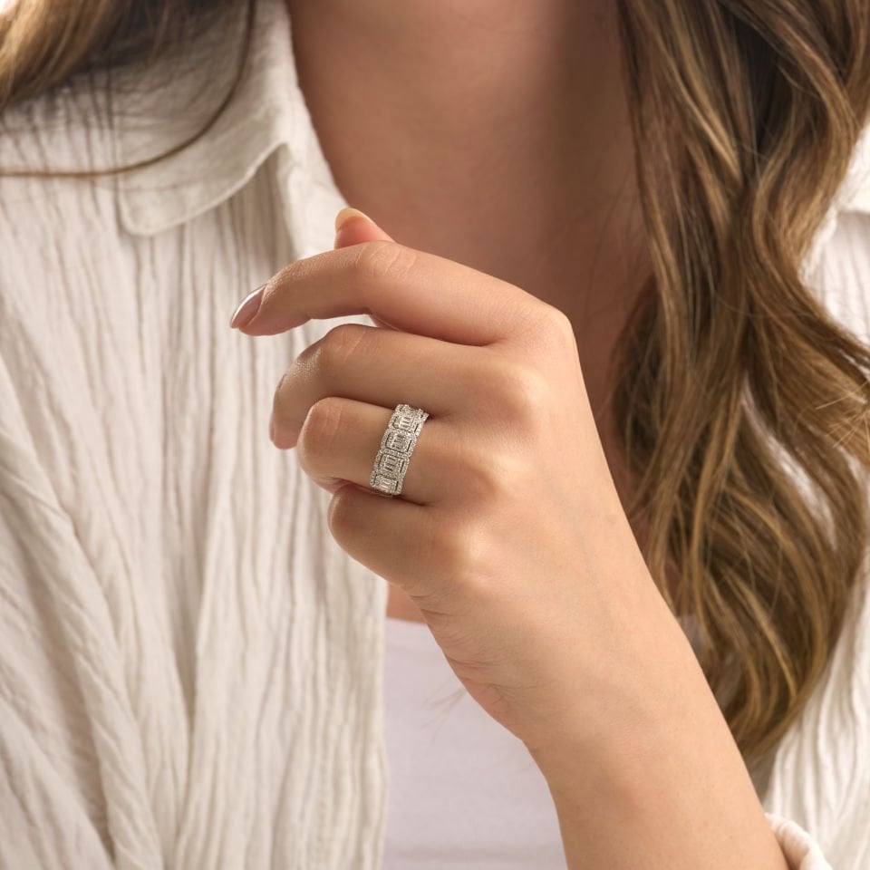 0.60 ct Beştaş Baget Yüzük 14 Ayar Altın