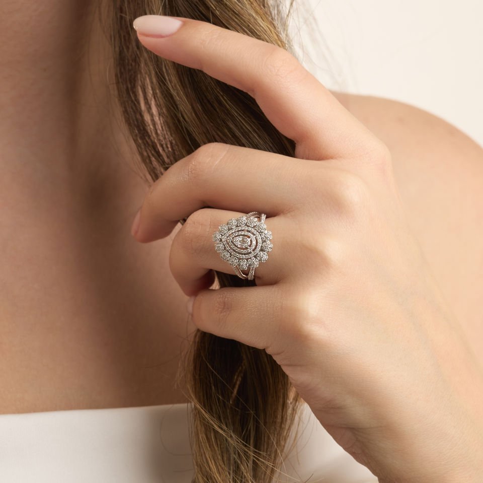 0.78 Karat Damla Model Baget Dizayn Kolye 14 Ayar Altın