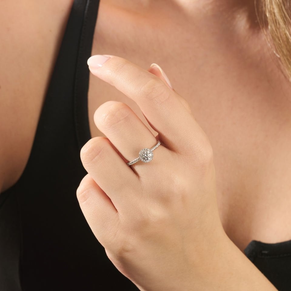 0.61 Karat Yeni Nesil Full Taş Tektaş Yüzük 14 Ayar Altın