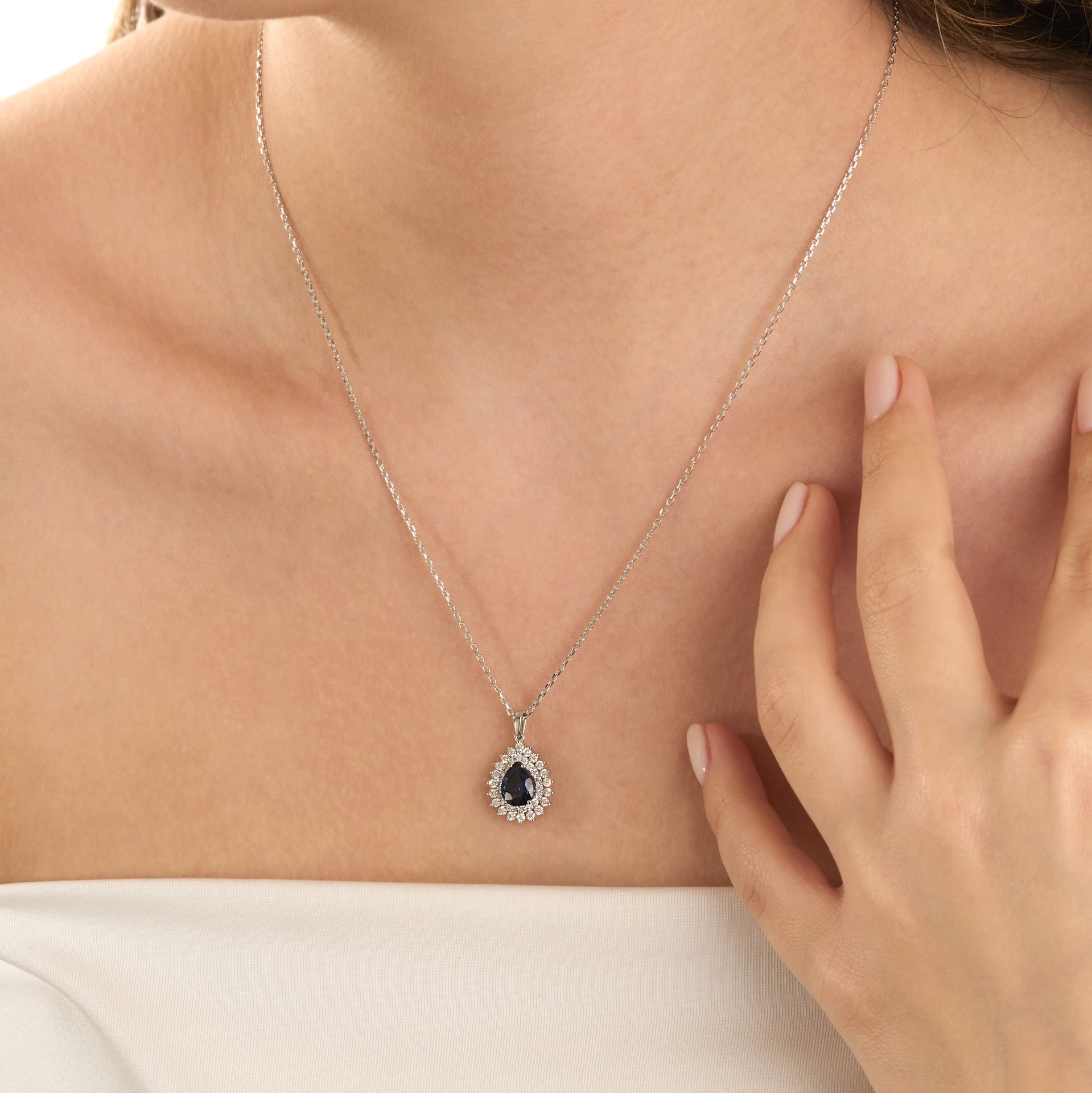 1.64 Karat Damla Safir Pırlanta Kolye 14 Ayar Altın