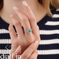 1.69 Karat Zümrüt Damla Model Full Pırlanta Anturaj Yüzük 14 Ayar Altın